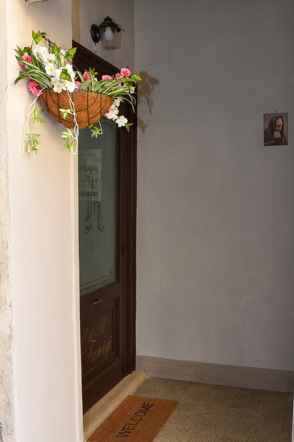 Famigi Bed & Breakfast Napoli Ngoại thất bức ảnh