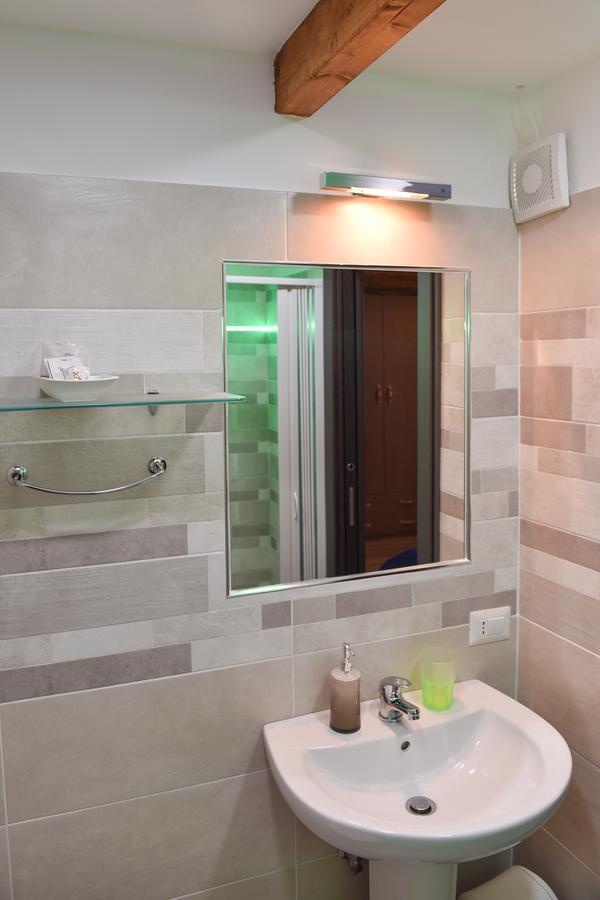 Famigi Bed & Breakfast Napoli Ngoại thất bức ảnh