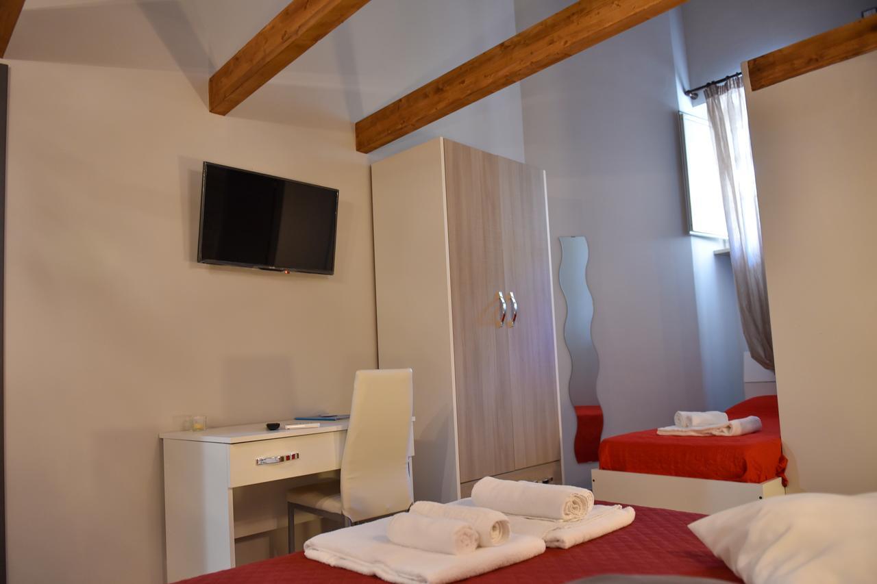 Famigi Bed & Breakfast Napoli Ngoại thất bức ảnh