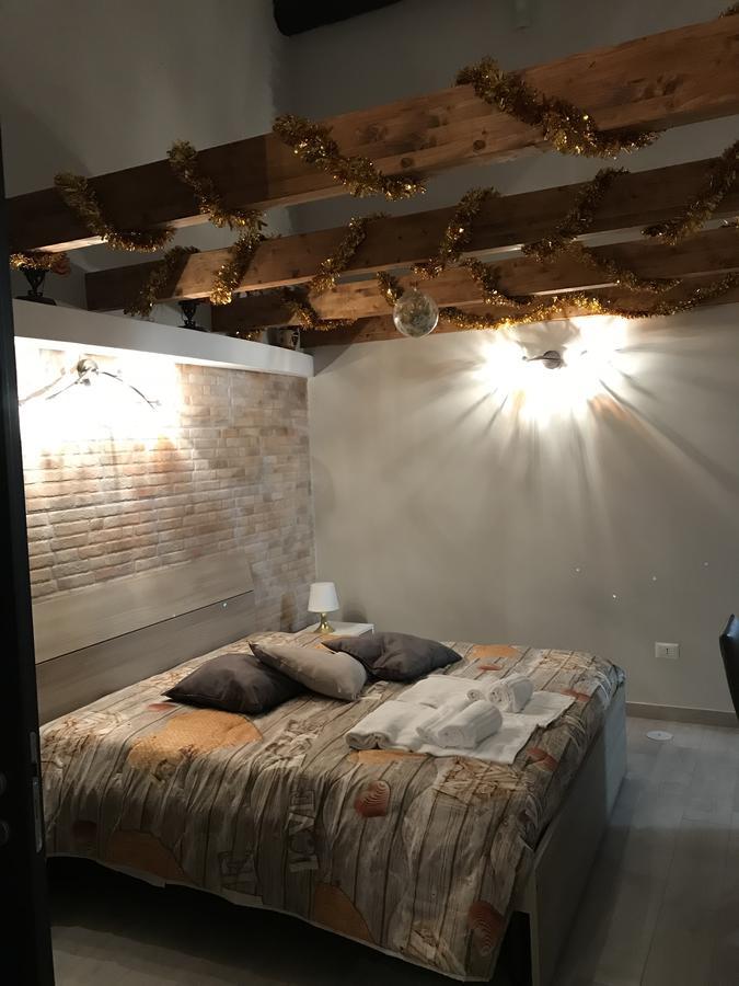 Famigi Bed & Breakfast Napoli Ngoại thất bức ảnh